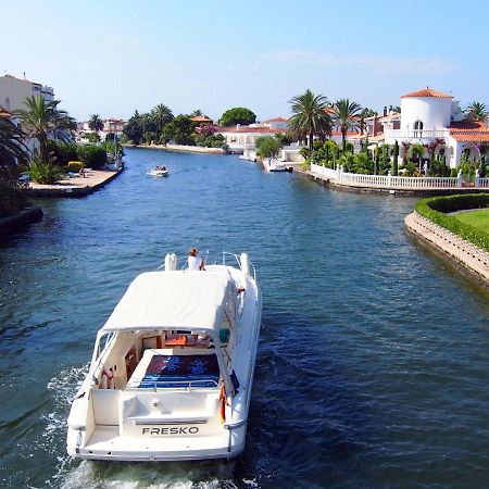 Holiday Home Peni By Interhome Empuriabrava Exteriör bild
