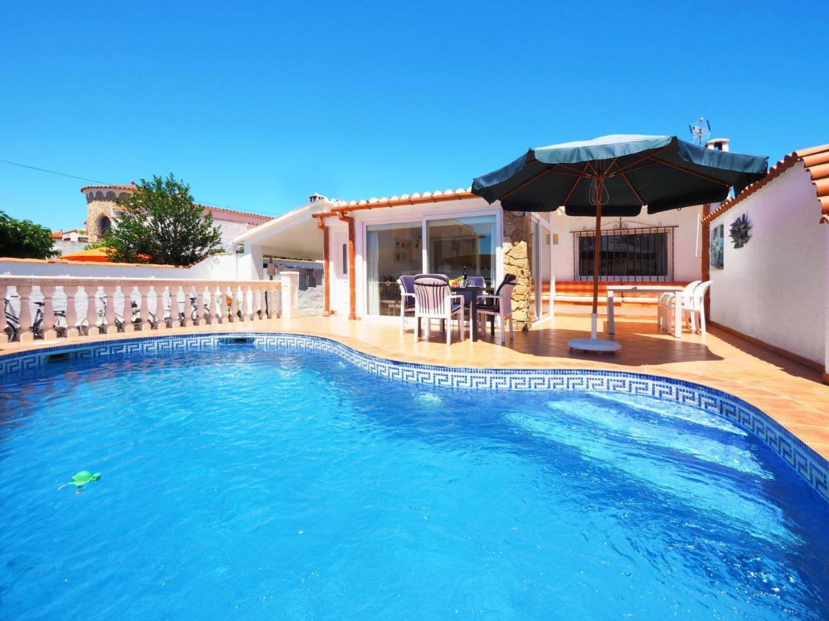Holiday Home Peni By Interhome Empuriabrava Exteriör bild